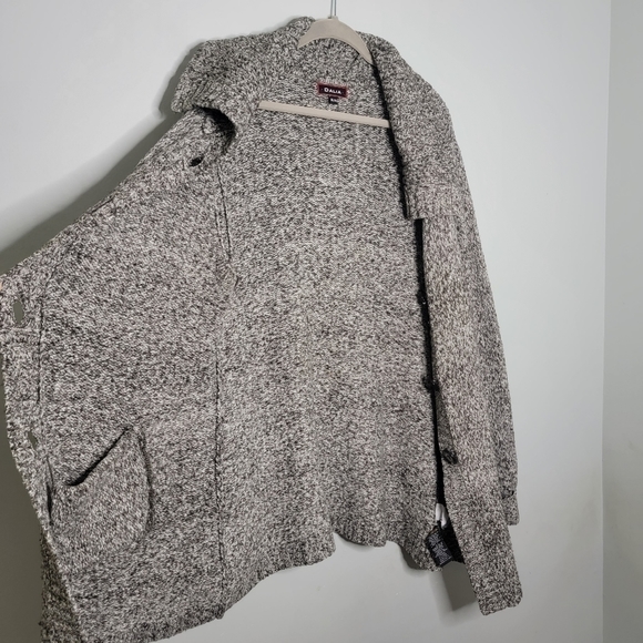 Dahlia XL Grey Knit Long Button Up Jacket - Picture 6 of 11